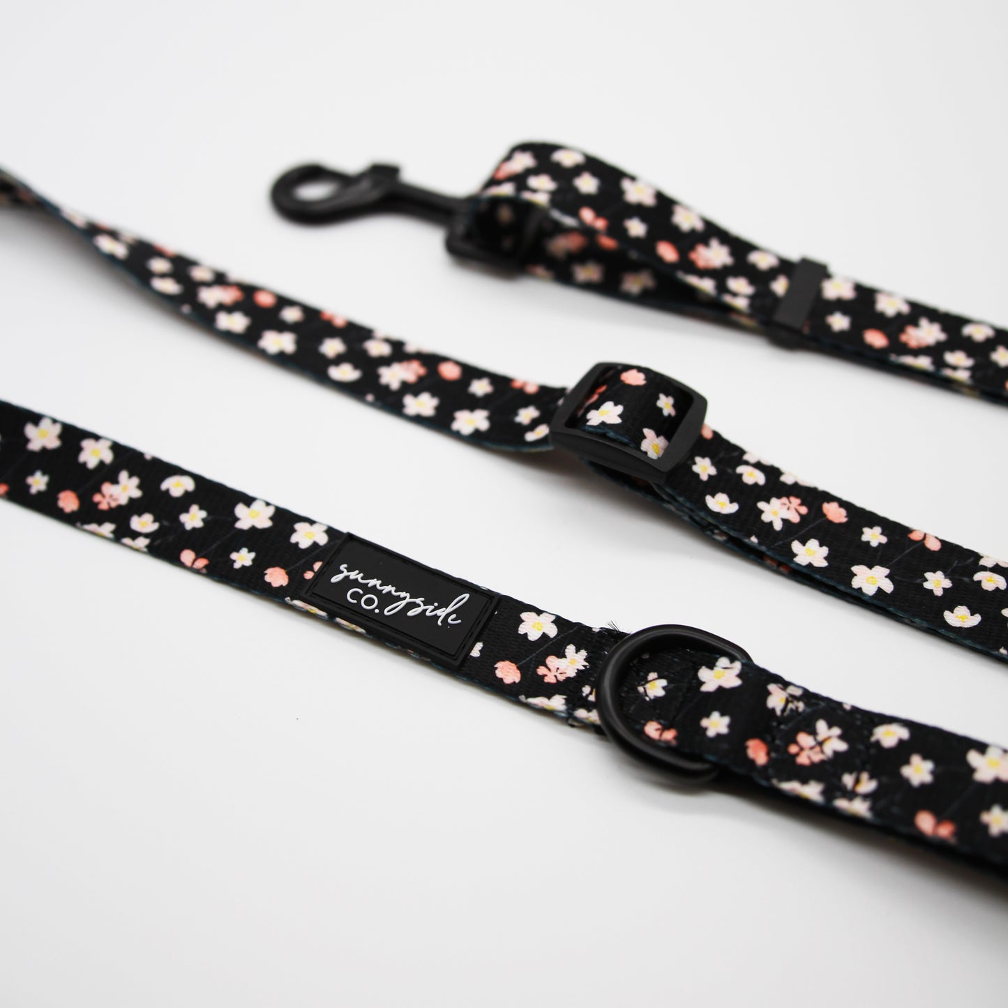 Adjustable Lead - Sweet Cherry Blossom